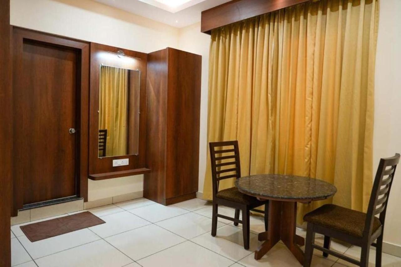 Sri Krishna Inn - Kempegowda Airport Bangalore Devanahalli Экстерьер фото