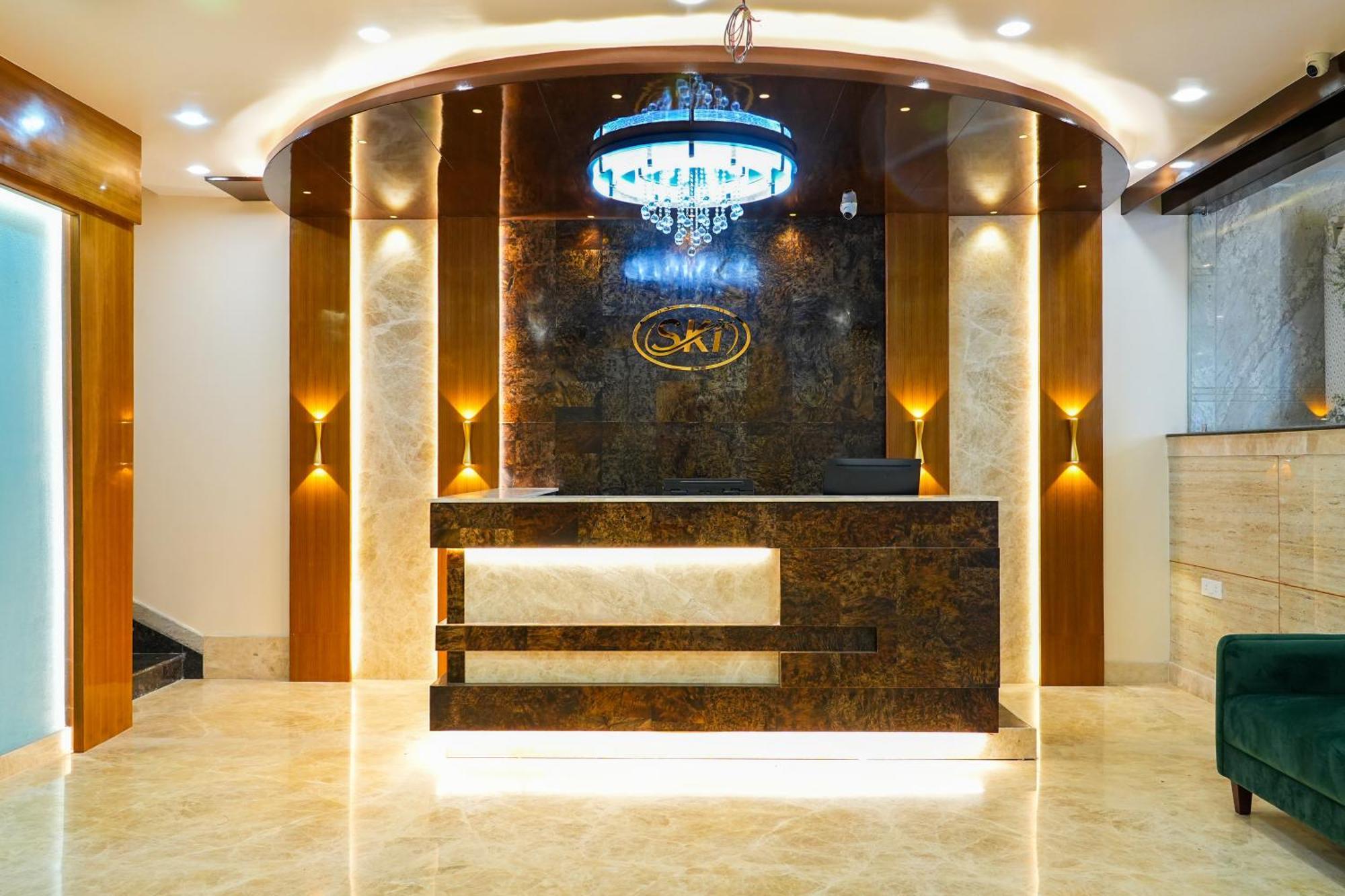 Sri Krishna Inn - Kempegowda Airport Bangalore Devanahalli Экстерьер фото