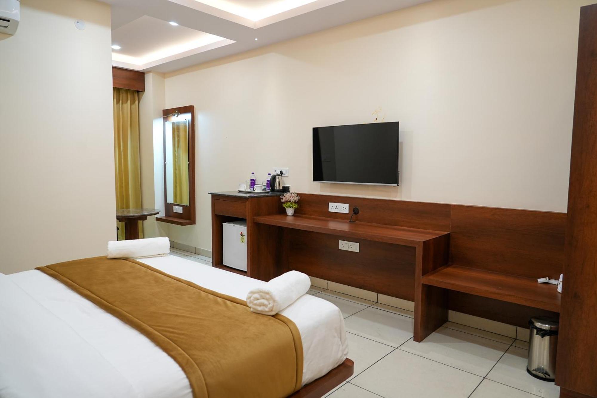 Sri Krishna Inn - Kempegowda Airport Bangalore Devanahalli Экстерьер фото